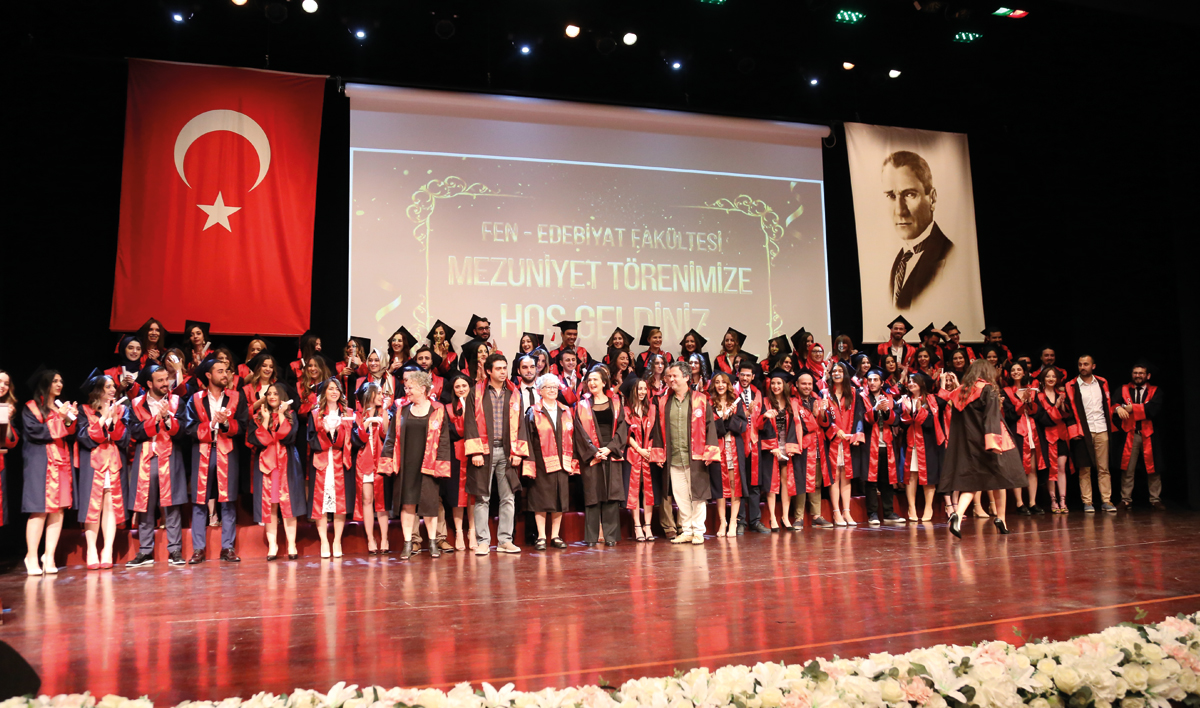 Doğuş Üniversitesi Mezuniyet Töreni Gerçekleştirildi
